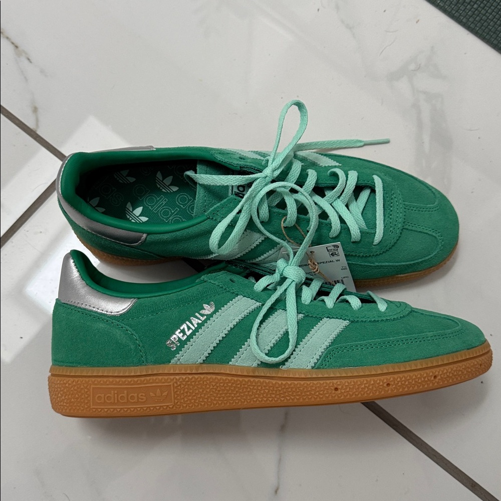 adidas Green Suede Handball Spezial Sneakers - Picture 2 of 5